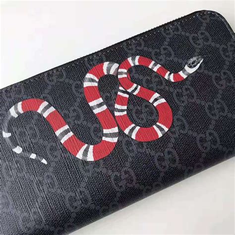 simple gucci snake|GG Supreme Black Kingsnake Print Large Wallet .